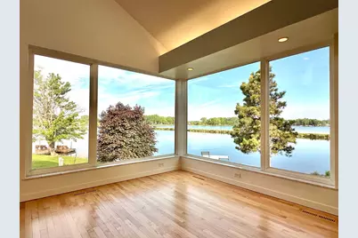 1976 Bay Street, Worthington, MN 56187 - Photo 21