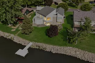 1976 Bay St, Worthington, MN 56187 - Photo 7