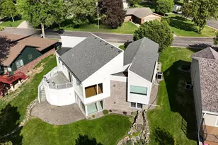 1976 Bay St, Worthington, MN 56187 - Photo 5