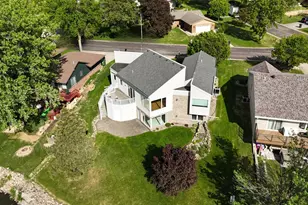 1976 Bay St, Worthington, MN 56187 - Photo 7