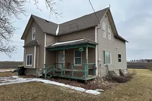 807 Co Rd 6, Renville, MN 56284 - Photo 3