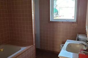 103 SW 4th St, Grand Rapids, MN 55744 - Photo 15