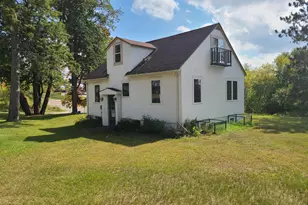 103 SW 4th St, Grand Rapids, MN 55744 - Photo 7