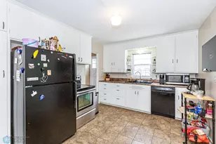 1538 10th St N, Fargo, ND 58102 - Photo 9