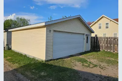 519 N Duluth Avenue N, Thief River Falls, MN 56701 - Photo 13