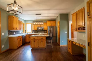 13320 Cedar Ave, Apple Valley, MN 55124 - Photo 9