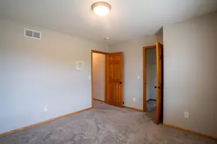 13320 Cedar Ave, Apple Valley, MN 55124 - Photo 19