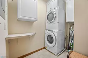 300 Broadway N, Fargo, ND 58102 - Photo 31