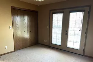 413 River Bluff Dr, Windom, MN 56101 - Photo 15