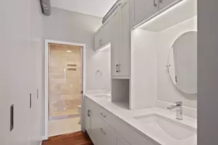 168 6th St E, Saint Paul, MN 55101 - Photo 17