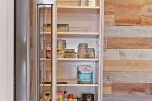 168 6th St E, Saint Paul, MN 55101 - Photo 11