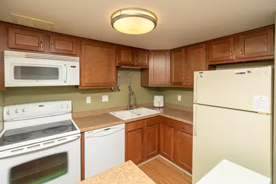 207 5th Avenue SW #407, Rochester, MN 55902 - Photo 17