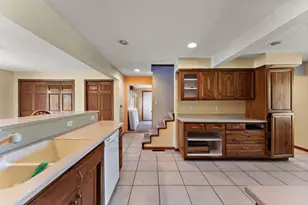 2300 Pagel Rd, Mendota Heights, MN 55120 - Photo 9