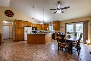 22842 530th St, West Concord, MN 55985 - Photo 9