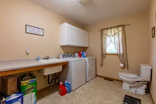 22842 530th St, West Concord, MN 55985 - Photo 25