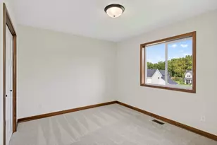 441 Mario Dr, Vadnais Heights, MN 55127 - Photo 13