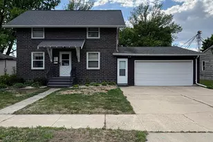 112 S Main St, Sherburn, MN 56171 - Photo 1