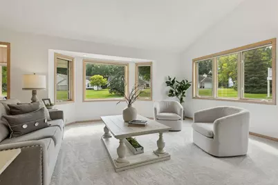 19767 Waterford Court, Excelsior, MN 55331 - Photo 11