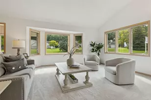 19767 Waterford Ct, Excelsior, MN 55331 - Photo 11