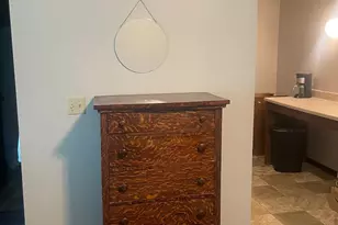 812 Hills Ave, Jackson, MN 56143 - Photo 5