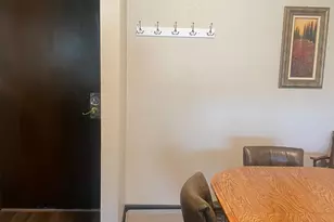 812 Hills Ave, Jackson, MN 56143 - Photo 7