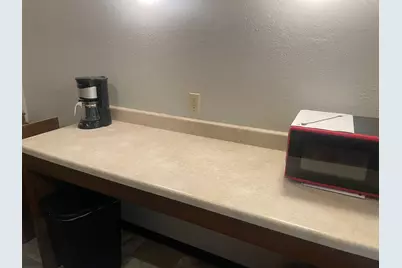 812 Hills Avenue #N209, Jackson, MN 56143 - Photo 3