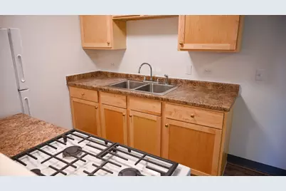 1205 Victoria Street #320, Fairmont, MN 56031 - Photo 7