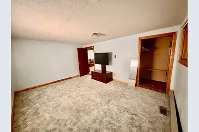 113 6th Avenue SE, Baudette, MN 56623 - Photo 11