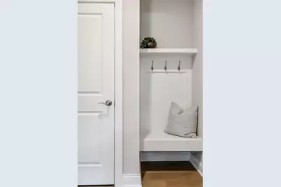 87 Spring Farm Road, North Oaks, MN 55127 - Photo 23