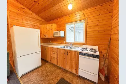 27621 Co Hwy 83 #4, Battle Lake, MN 56515 - Photo 7