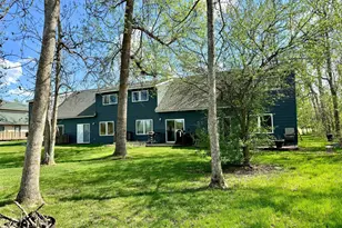 37489 Elm Dr, Warroad, MN 56763 - Photo 27