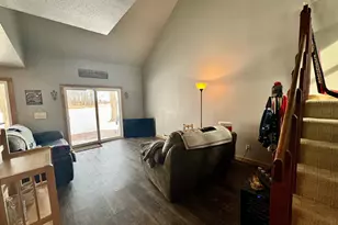 37489 Elm Dr, Warroad, MN 56763 - Photo 9