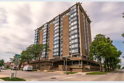 207 5th Avenue SW #901, Rochester, MN 55902 - Photo 1