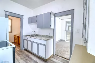 1010 University Drive N, Fargo, ND 58102 - Photo 15