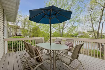 4555 Jewel Lane N, Plymouth, MN 55446 - Photo 3