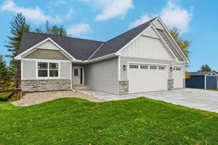 15587 Hampshire Ave S, Savage, MN 55378 - Photo 3