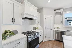 15587 Hampshire Ave S, Savage, MN 55378 - Photo 23