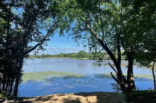 408 13th St NE, Austin, MN 55912 - Photo 1