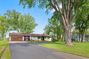 17207 Riverwood Dr, Little Falls, MN 56345 - Photo 1