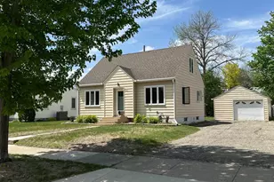 1703 3rd St NE, Austin, MN 55912 - Photo 1