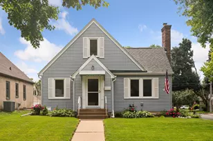 2118 Eleanor Ave, Saint Paul, MN 55116 - Photo 1