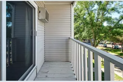 1601 N Innsbruck Drive #319, Fridley, MN 55432 - Photo 3