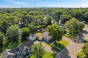 4716 Edgewood Ave N, Crystal, MN 55428 - Photo 1