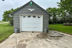 210 160th Ave, Edgerton, MN 56128 - Photo 37