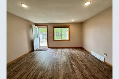 210 160th Avenue, Edgerton, MN 56128 - Photo 3