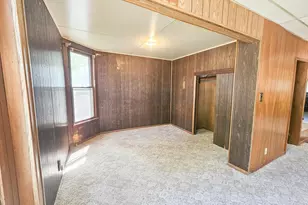 249 Hollett St, Tracy, MN 56175 - Photo 5