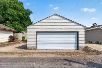 976 Lawson Avenue E, Saint Paul, MN 55106 - Photo 45
