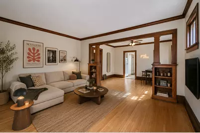 976 Lawson Avenue E, Saint Paul, MN 55106 - Photo 1