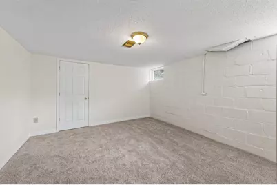 976 Lawson Avenue E, Saint Paul, MN 55106 - Photo 21
