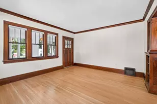 976 Lawson Ave E, Saint Paul, MN 55106 - Photo 5